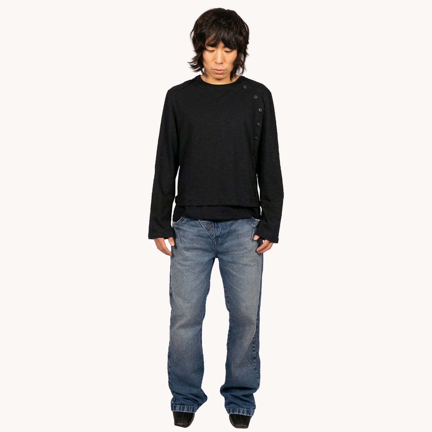 Henley "Skin" Preta