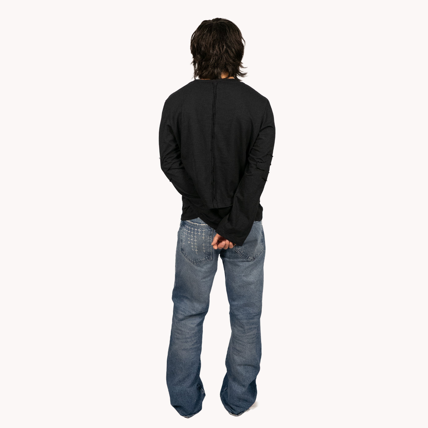 Henley "Skin" Preta